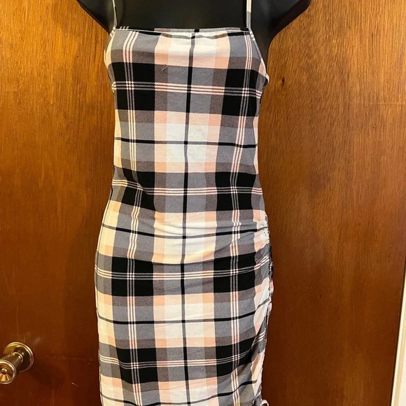 J for Justify Pink, White and Black Plaid Pattern Dress with Sinch Side - Picture 5 of 14